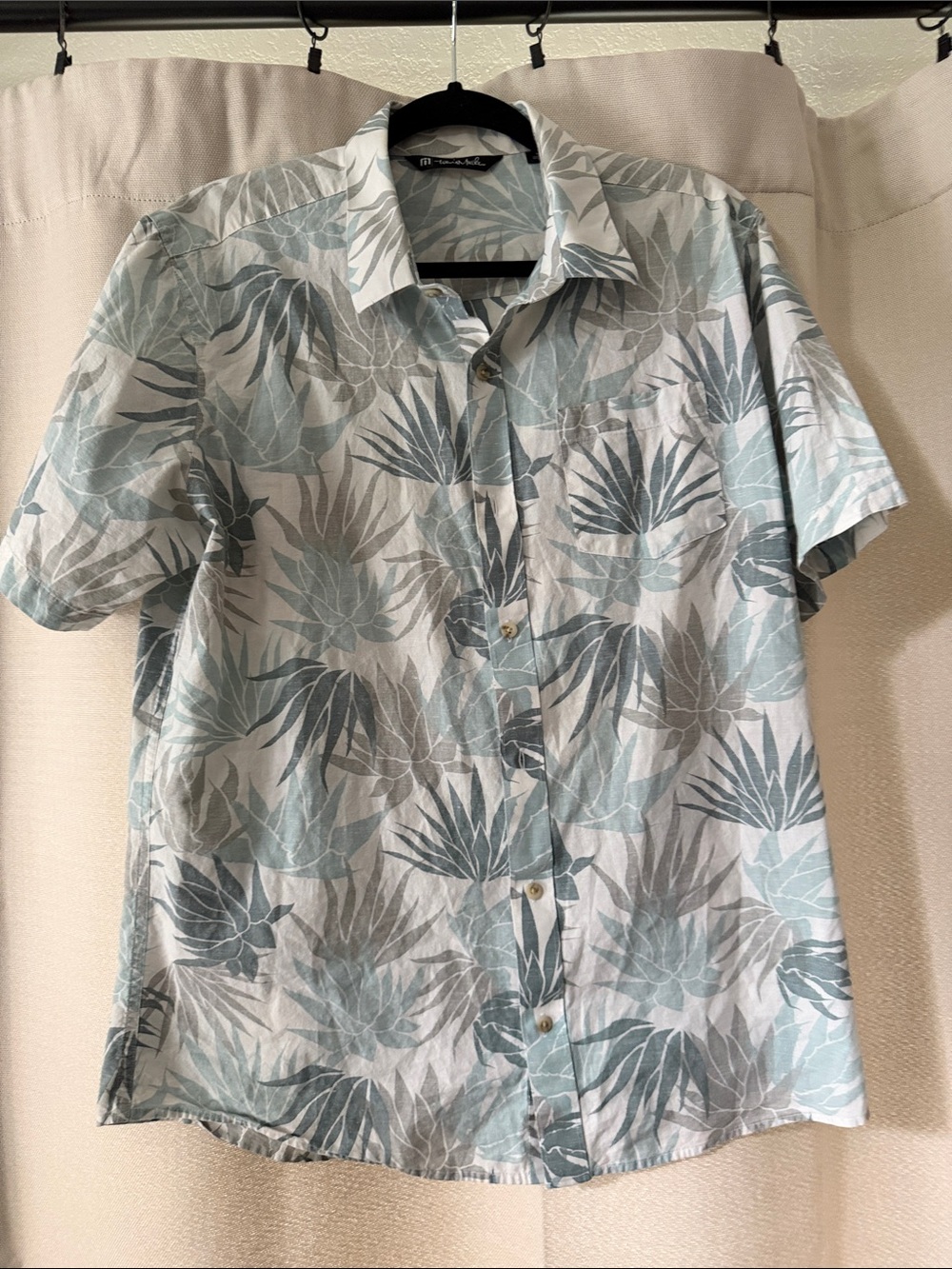 Travis Mathew Pale Blue and Gray Tropical Short Sleeve Button-Down Shirt Agave